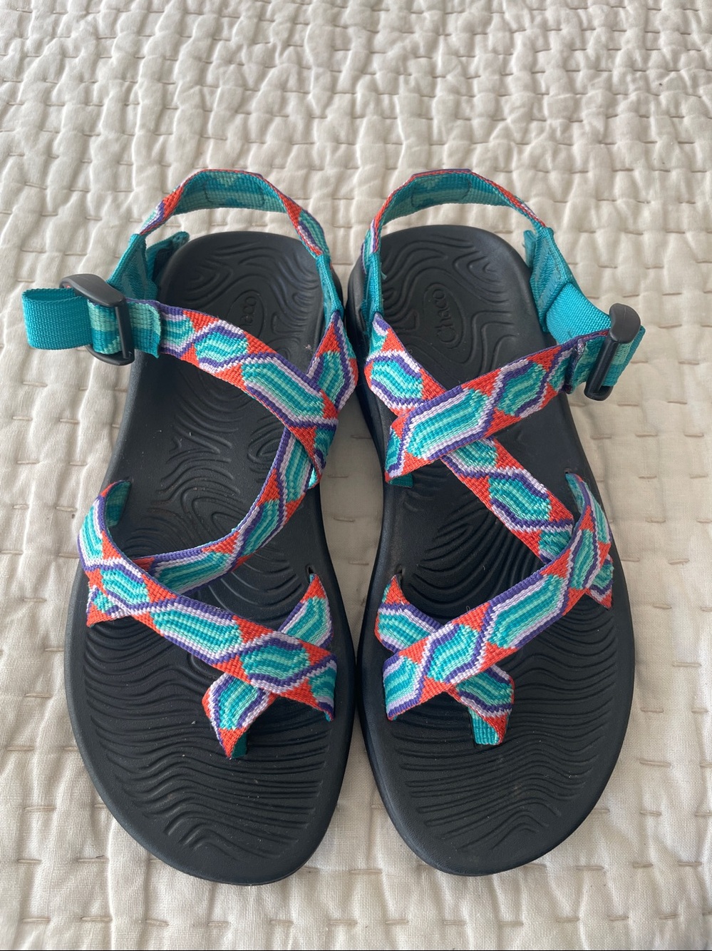 EUC Chaco Z Volv 2Women’s Sport Hiking Sandals Size 8 multicolor
